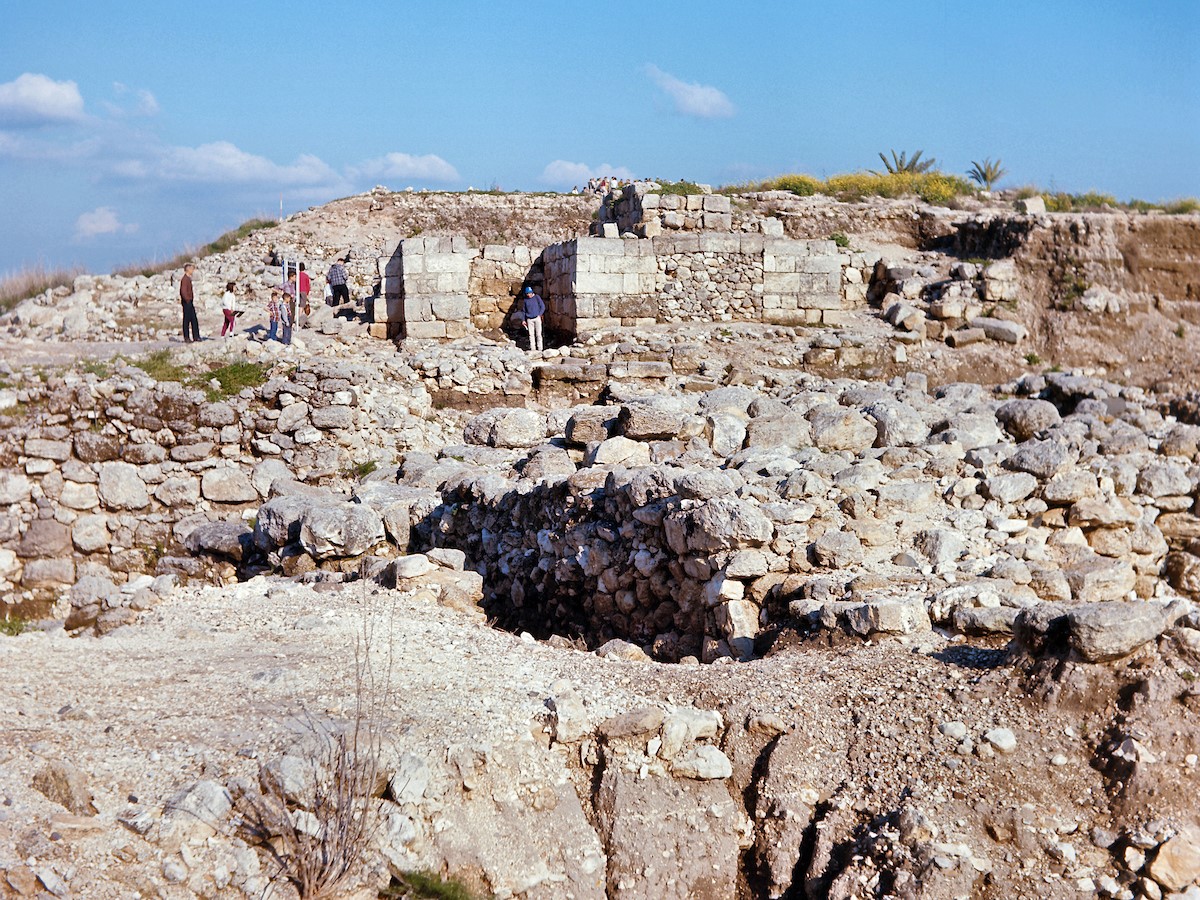 Megiddo Solomonic gate bibleplaces